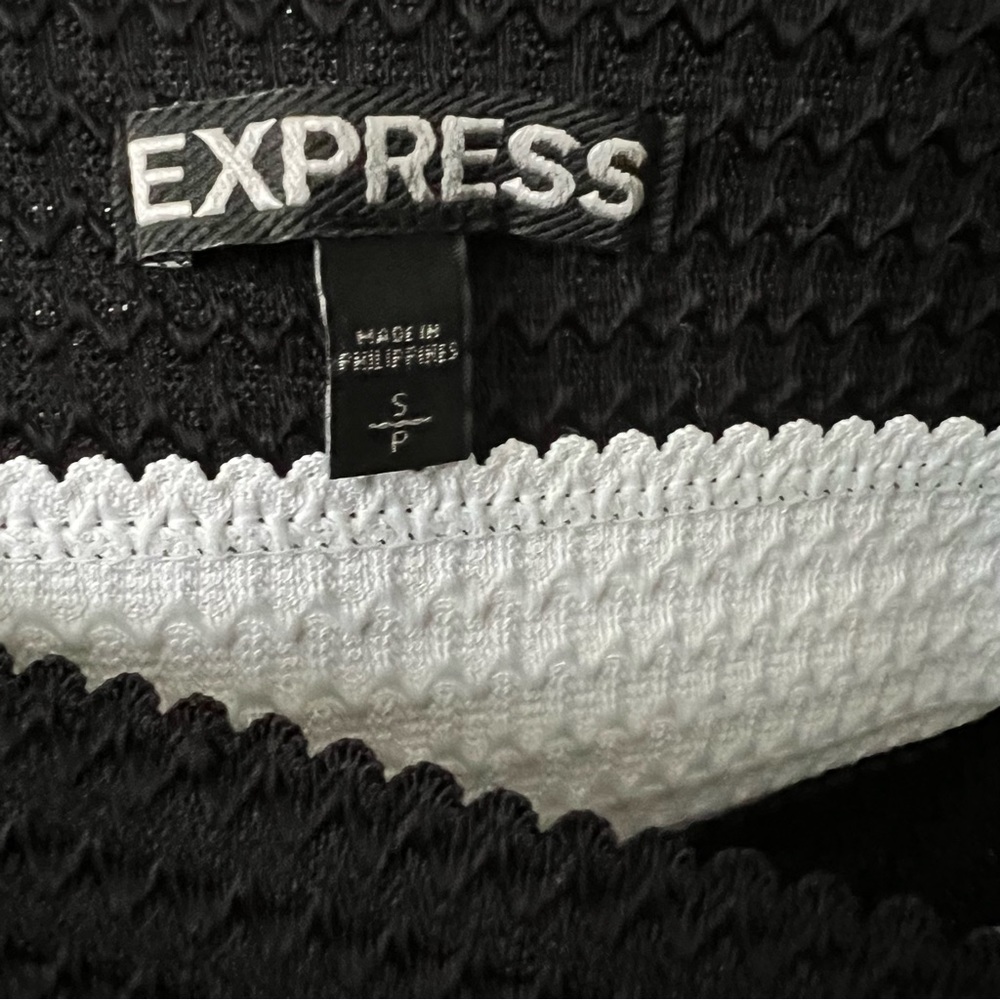 Express Black and White Banded Bodycon Skirt - Picture 4 of 10